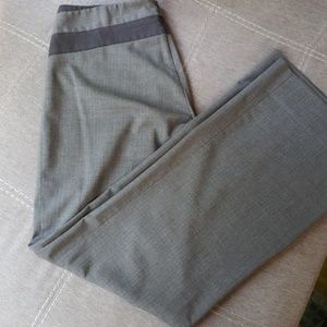 EUC BCBG trousers